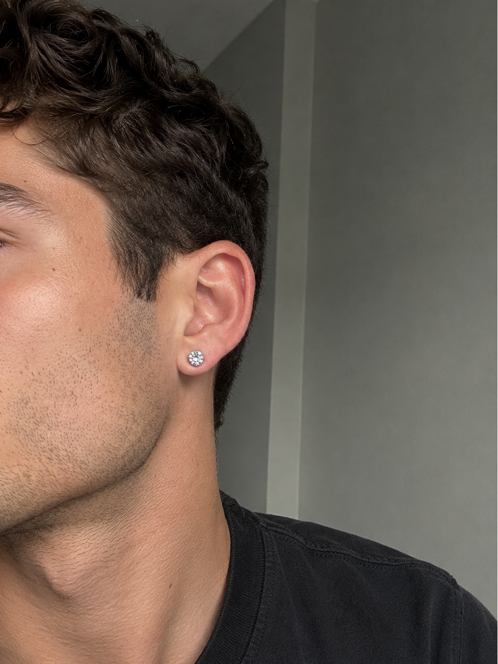 Men's Magnetic Diamond Ear Stud